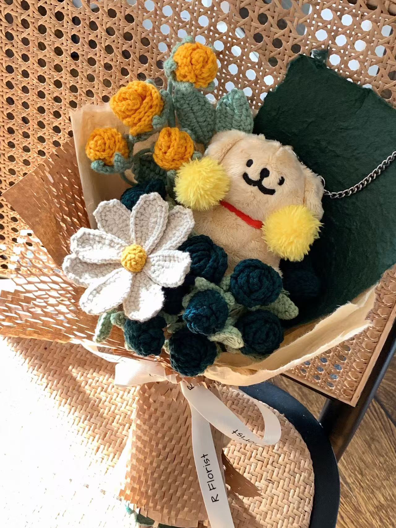 Cheerful doll Crochet Bouquet| Preserved Flower| Graduation| Friend's gift