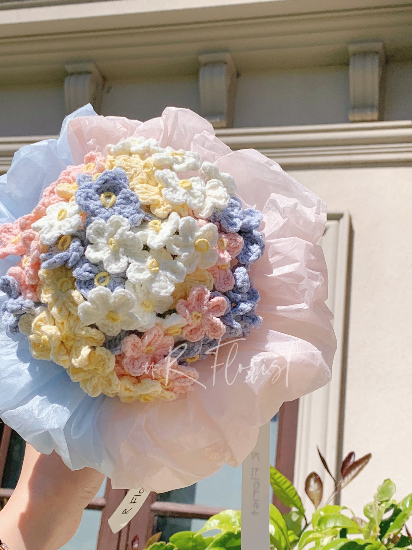 mini Multicolor Crochet Bouquet| preserved flower present