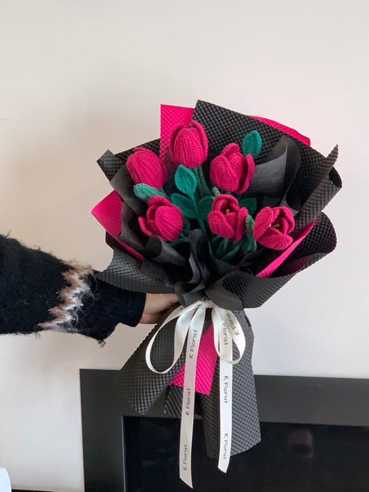 Romantic Black Pink Tulips Crochet Flower Bouquet| Preserved Flower